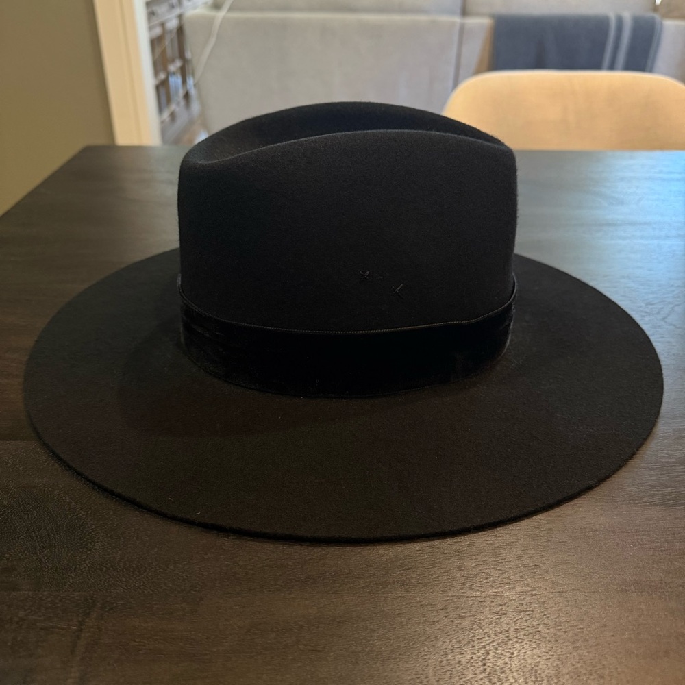 Lack of Color Hat